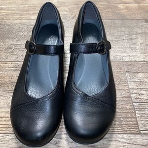 Black Dansko Fawna Size 38